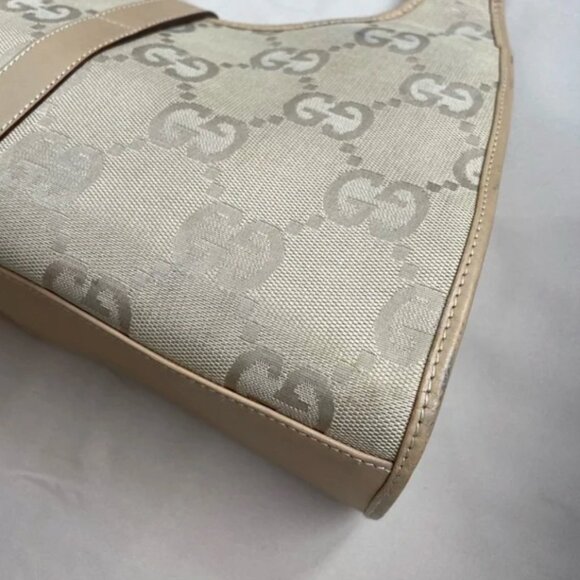 Gucci Vintage Large Logo Monogram Jackie Shoulder Hobo Bag in Beige Cream - Picture 15 of 16